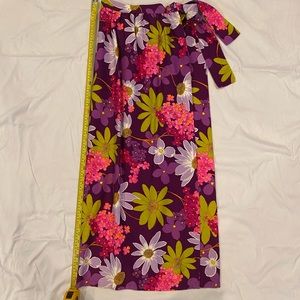 Vintage Beverly Vogue California Med long skirt